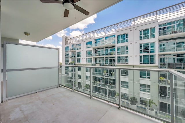 balcony with a ceiling fan