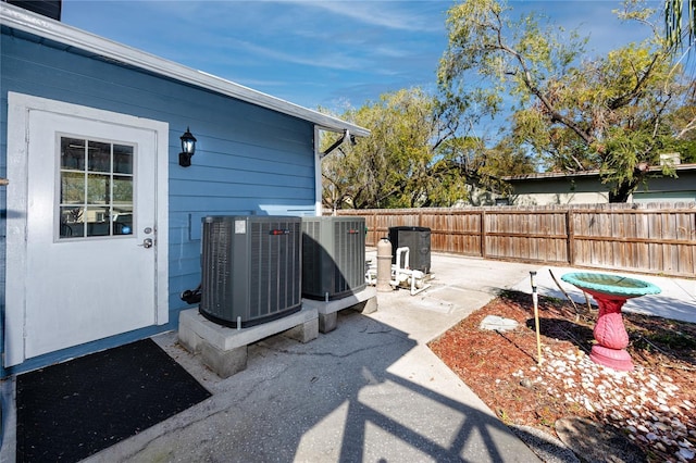 1975 Levine Ln, Clearwater, FL 33760 - photo 46