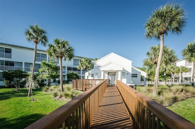 14723 Seminole Trl, Seminole, FL 33776 - view of property's community with a yard