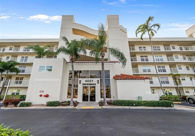 6021 Bahia Del Mar Cir Unit 534, Saint Petersburg, FL 33715 - photo 4