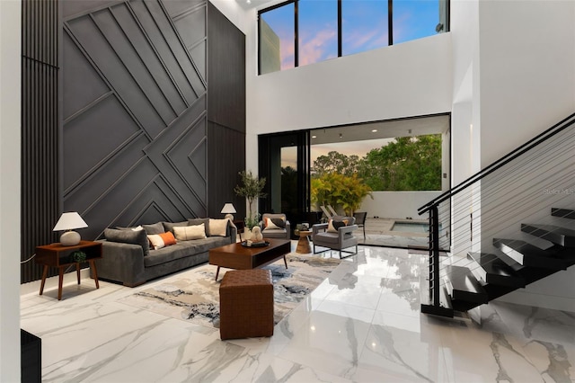 7608 Antilla St, Tampa, FL 33625 - lobby with stairs