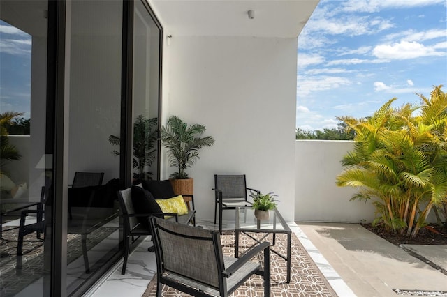 7608 Antilla St, Tampa, FL 33625 - balcony featuring a patio area