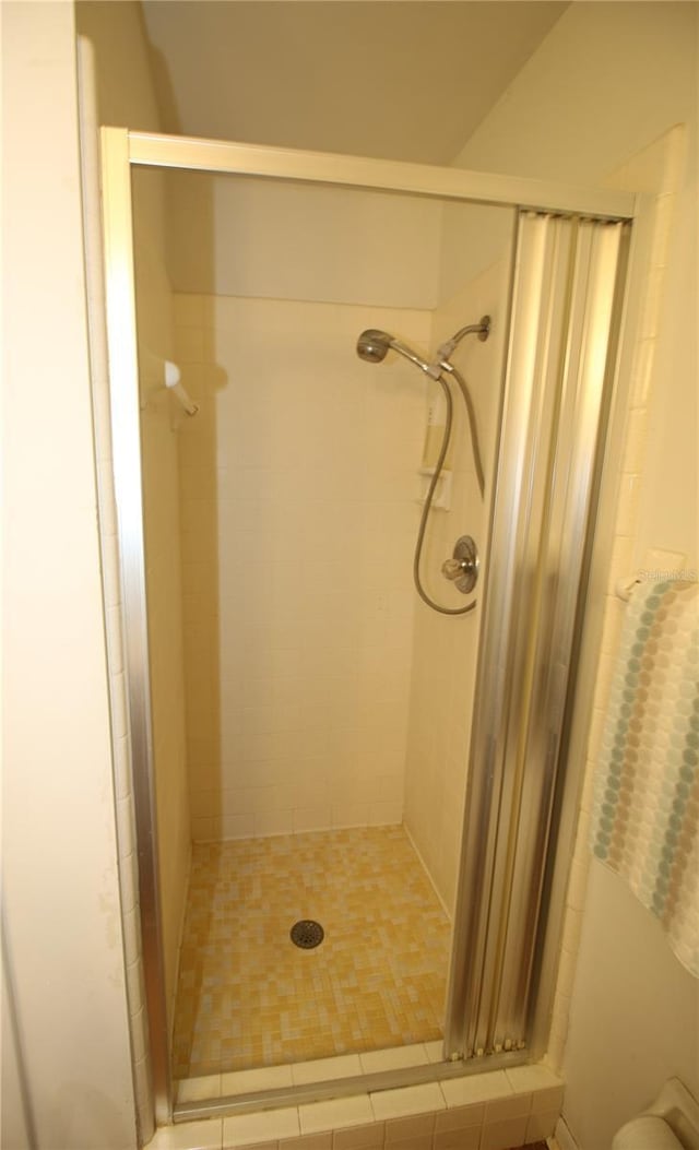 1012 Warwick Ct, Sun City Center, FL 33573 - photo 16