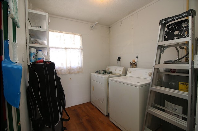 1012 Warwick Ct, Sun City Center, FL 33573 - photo 24