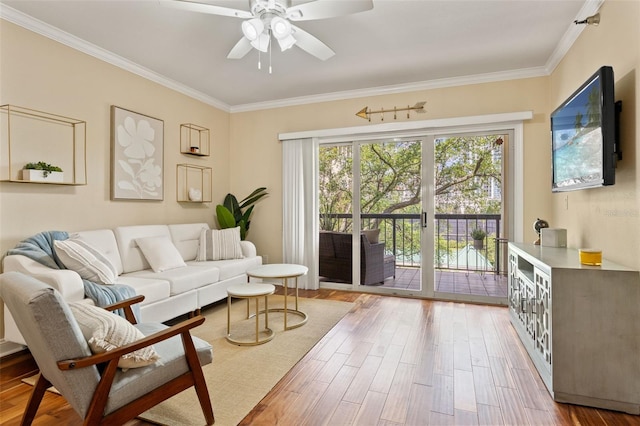 1002 S Harbour Island Blvd Unit 1312, Tampa, FL 33602 - living room with crown molding, wood finished floors, and a ceiling fan