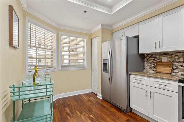 1002 S Harbour Island Blvd Unit 1312, Tampa, FL 33602 - kitchen featuring decorative backsplash, white cabinets, stainless steel fridge, crown molding, and dark wood finished floors