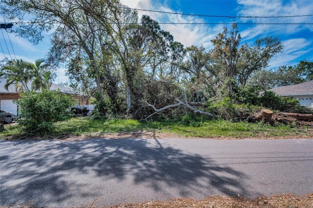 77th Ave N, Seminole, FL 33776