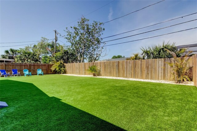 2488 Del Rio Way, Dunedin, FL 34698 - view of yard