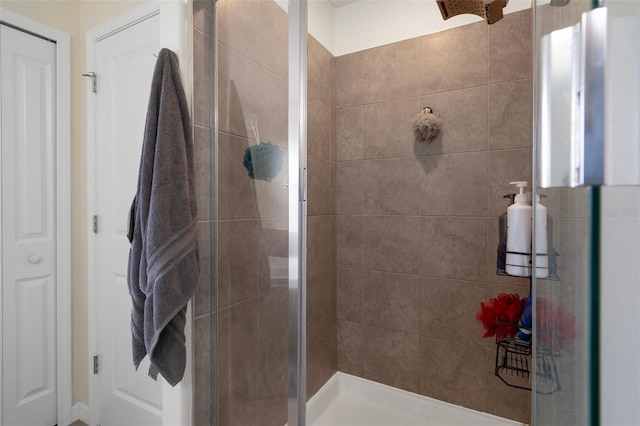 21046 Passive Porch Dr, Land O Lakes, FL 34637 - full bathroom featuring a stall shower