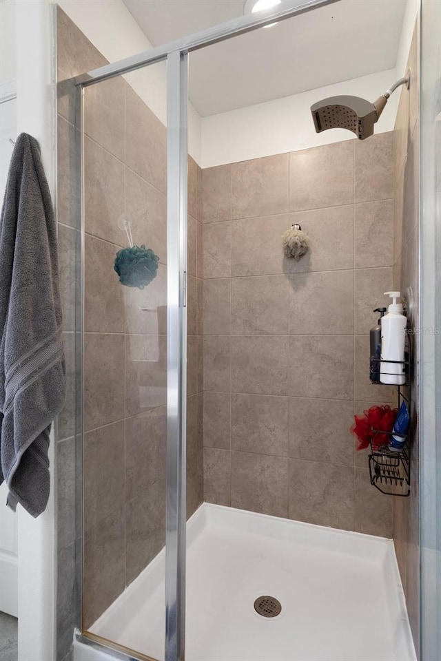 21046 Passive Porch Dr, Land O Lakes, FL 34637 - bathroom featuring a shower stall