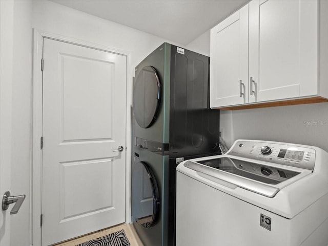 9617 Branching Ship Trce, Wesley Chapel, FL 33545 - laundry room featuring cabinet space
