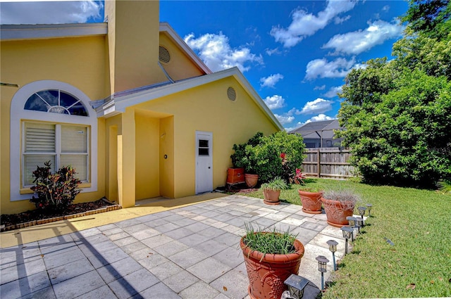 14119 Stonegate Dr, Tampa, FL 33624 - view of patio featuring fence