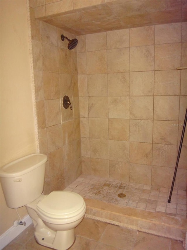 665 Oak Harbour Dr Unit 115, Altamonte Springs, FL 32701 - full bath with toilet, a stall shower, and baseboards