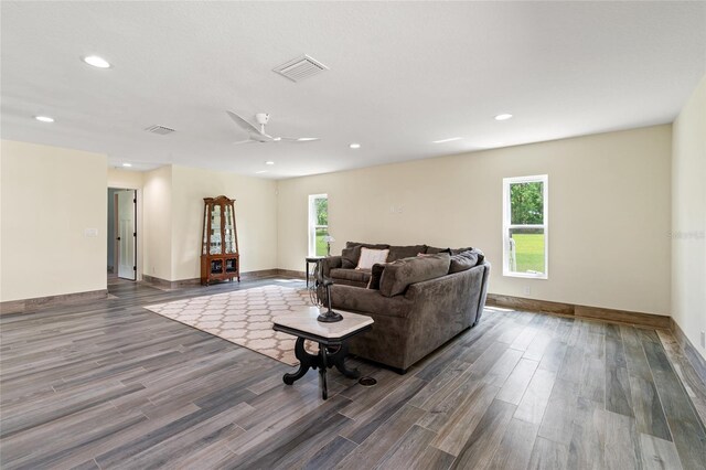 28628 Bennington Dr, Wesley Chapel, FL 33544 - photo 22