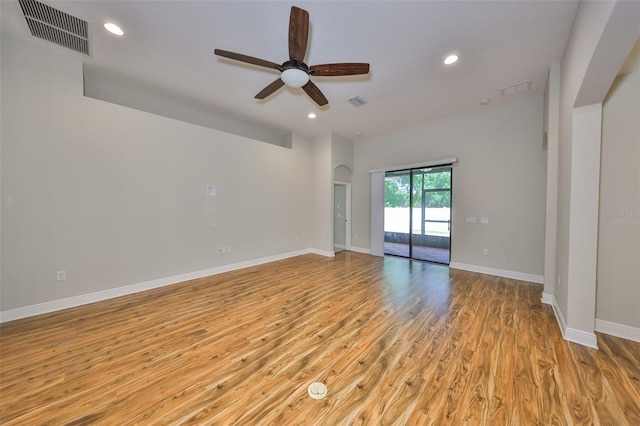 838 Vino Verde Cir, Brandon, FL 33511 - empty room with light wood-style floors, recessed lighting, visible vents, and a ceiling fan