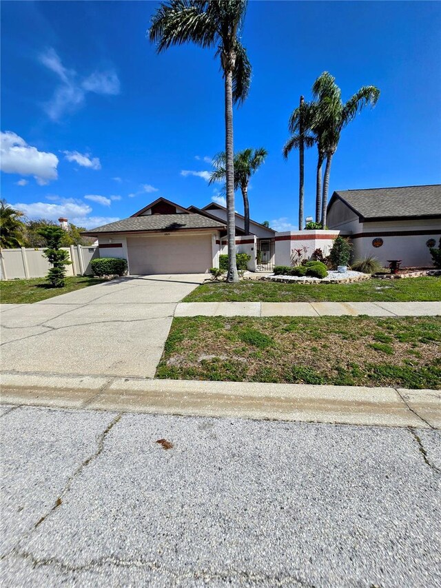10825 Venice Cir, Tampa, FL 33635 - photo 45