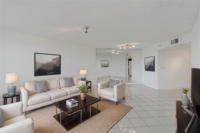 5940 Pelican Bay Plz S Unit 504, Gulfport, FL 33707