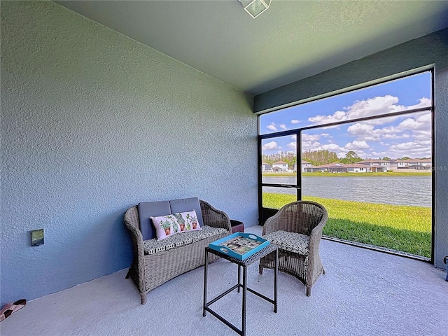20983 Monza Loop, Land O Lakes, FL 34638 - sunroom featuring a water view