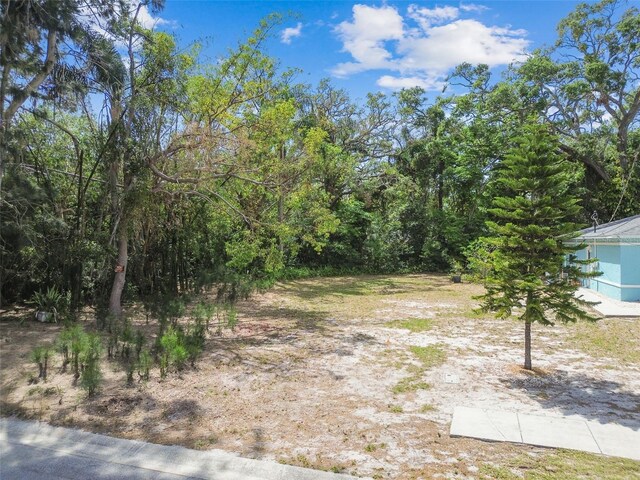 709 6th St NE, Largo, FL 33770