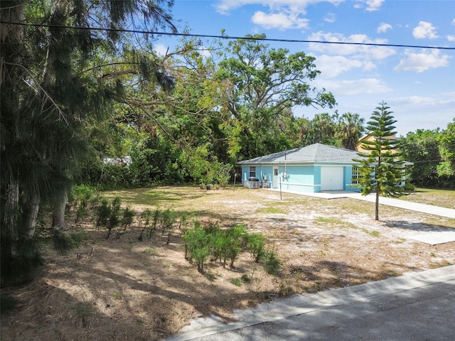 709 6th St NE, Largo, FL 33770