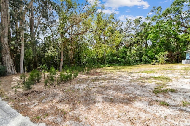 709 6th St NE, Largo, FL 33770