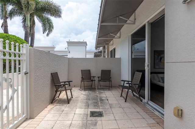 331 Cleveland St Unit 320, Clearwater, FL 33755 - view of patio / terrace