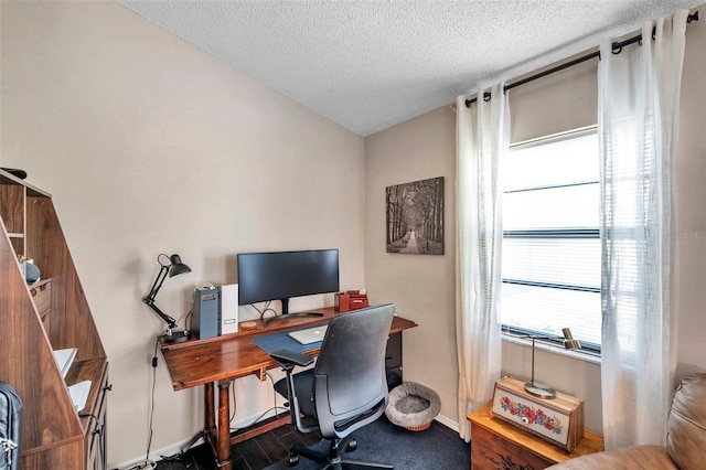 13308 Kearney Way, Tampa, FL 33626 - office space featuring a textured ceiling and baseboards