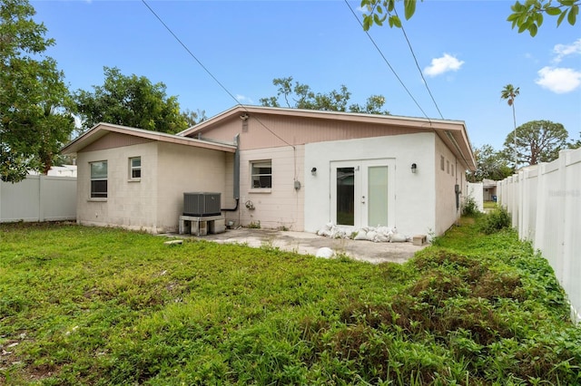 1759 Massachusetts Ave NE, Saint Petersburg, FL 33703 - photo 3