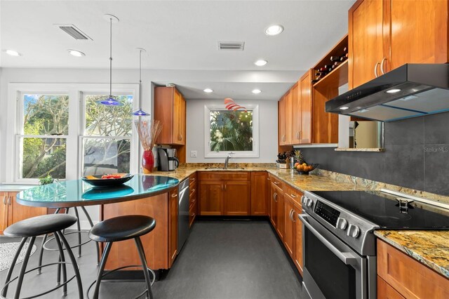 115 21st Ave NE, Saint Petersburg, FL 33704 - photo 12
