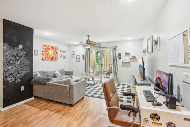 9481 Highland Oak Dr Unit 1616, Tampa, FL 33647 - living area with light wood-type flooring and ceiling fan