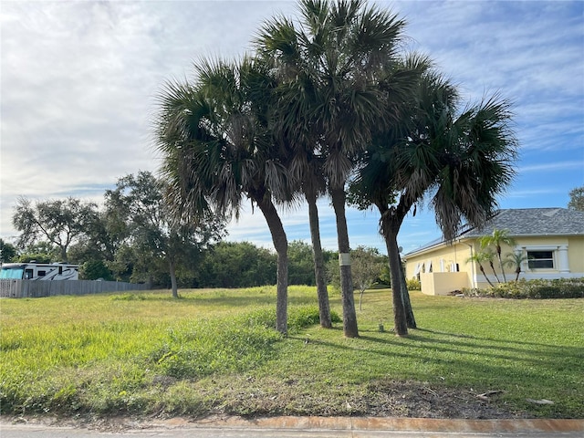 2179 Royal Oaks Dr, Rockledge, FL 32955 - photo 2