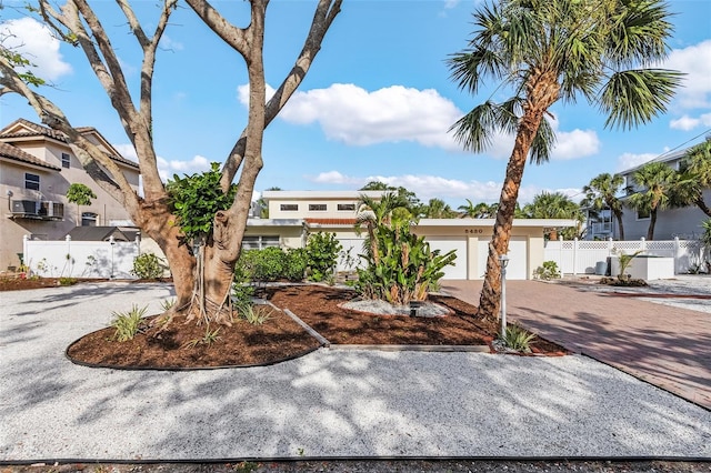 5430 Avenida Del Mare, Sarasota, FL 34242 - view of front of property featuring decorative driveway and an attached garage