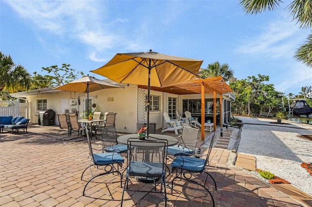 5430 Avenida Del Mare, Sarasota, FL 34242 - view of patio / terrace with outdoor dining space