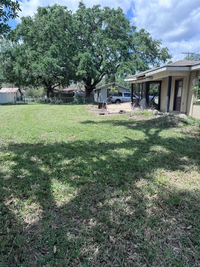 1211 NE 4th St, Mulberry, FL 33860 - view of yard