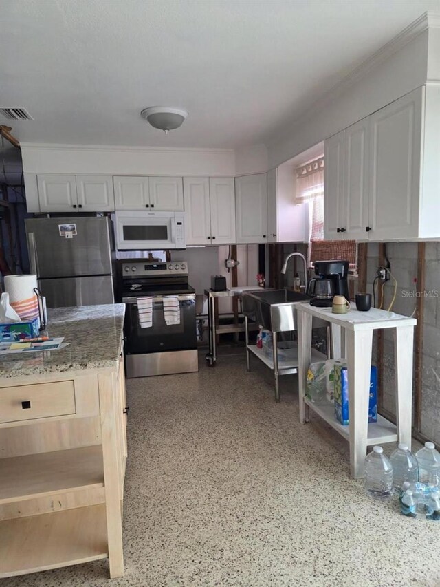 3919 Harrisburg St NE, Saint Petersburg, FL 33703 - photo 15