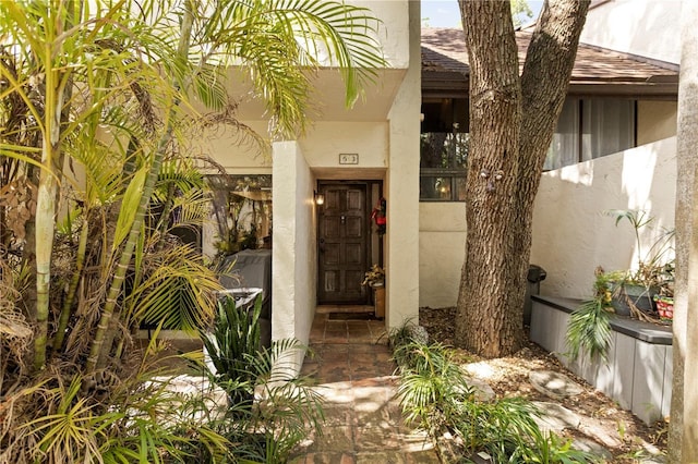 19440 NE 26th Ave Unit 53B, Miami, FL 33180 - entrance to property featuring stucco siding