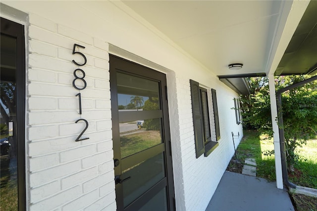 5812 Liverpool Dr, Tampa, FL 33615 - photo 8