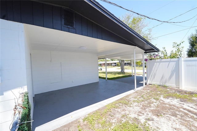 5812 Liverpool Dr, Tampa, FL 33615 - photo 10