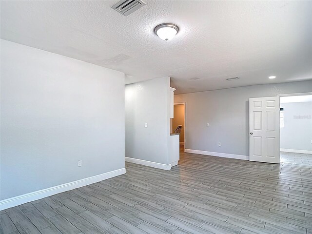 3020 E Louisiana Ave, Tampa, FL 33610 - photo 12