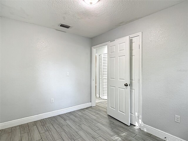 3020 E Louisiana Ave, Tampa, FL 33610 - photo 29