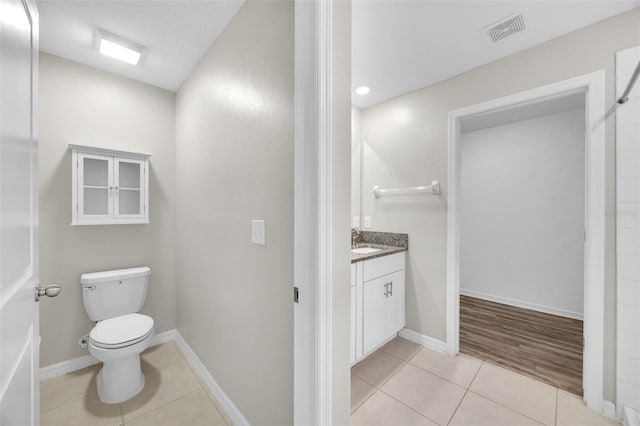 582 Royal Empress Dr, Ruskin, FL 33570 - bathroom featuring vanity and tile patterned flooring