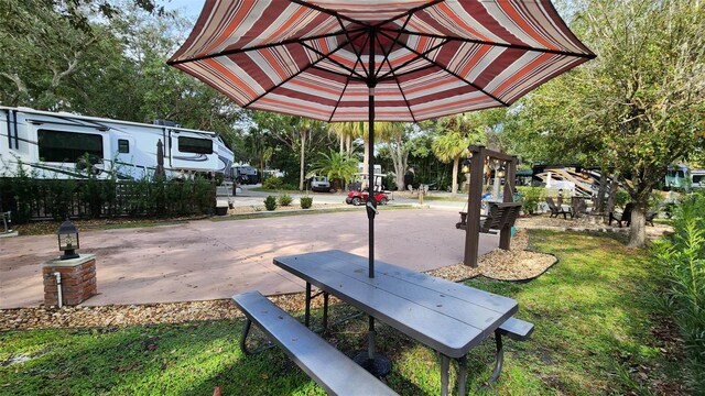187 Longhorn Dr, River Ranch, FL 33867