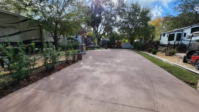 187 Longhorn Dr, River Ranch, FL 33867