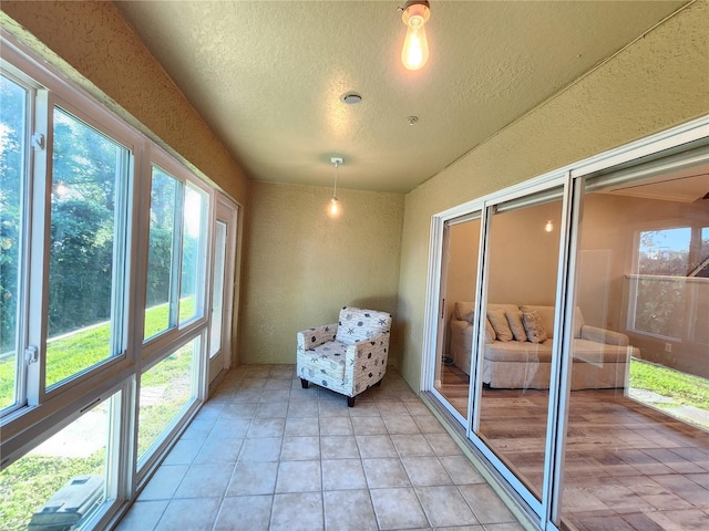 11246 Kapok Grand Cir, Madeira Beach, FL 33708 - photo 19