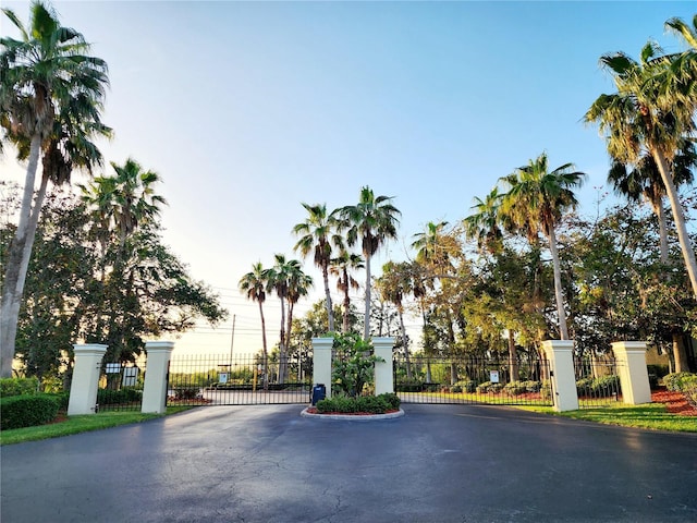 11246 Kapok Grand Cir, Madeira Beach, FL 33708 - photo 48