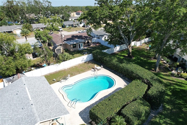 bird's eye view with a residential view