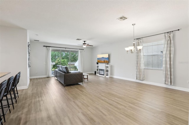 304 Shell Manor Dr, Ruskin, FL 33570 - photo 4