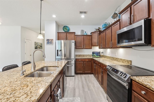 304 Shell Manor Dr, Ruskin, FL 33570 - photo 11