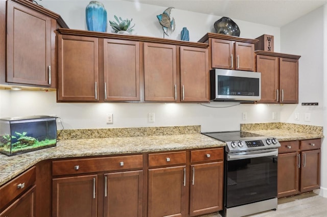 304 Shell Manor Dr, Ruskin, FL 33570 - photo 13