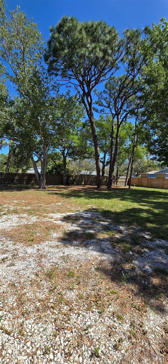 13296 98th Ave N, Seminole, FL 33776